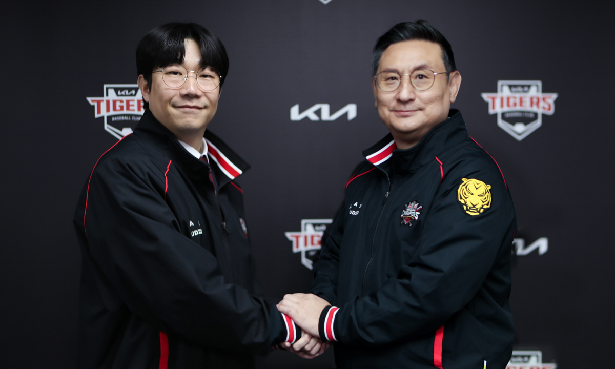 KIA, 양현종과 2+1년 총액 45억원에 도장