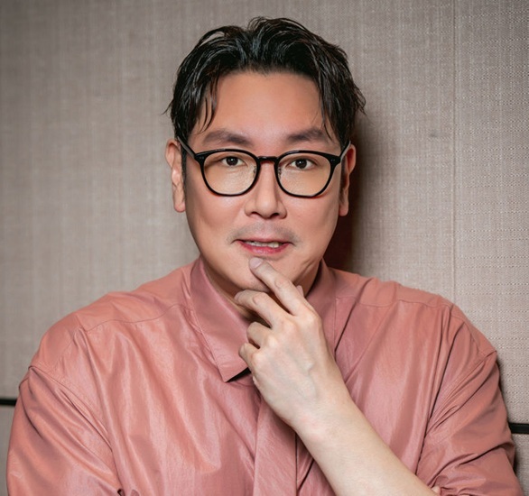 [오늘의 연예 Pick]‘은퇴’ 조진웅, ‘시그널2’ 공개될까→전현무 ‘차 안 링거’ 논란에 즉각 해명→박수홍 친형, 2심 징역 3년 6개월→윤석화, 뇌종양 투병 끝 별세→‘주사이모’ 논란 입짧은햇님, 오늘 밤 라이브 예고…정면 돌파 선택하나