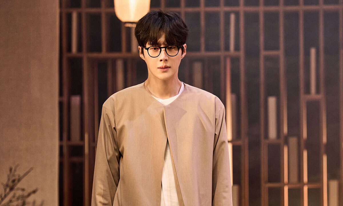 ‘김선호 주연’ 비밀통로, 호평 속 개막…현장 봤더니