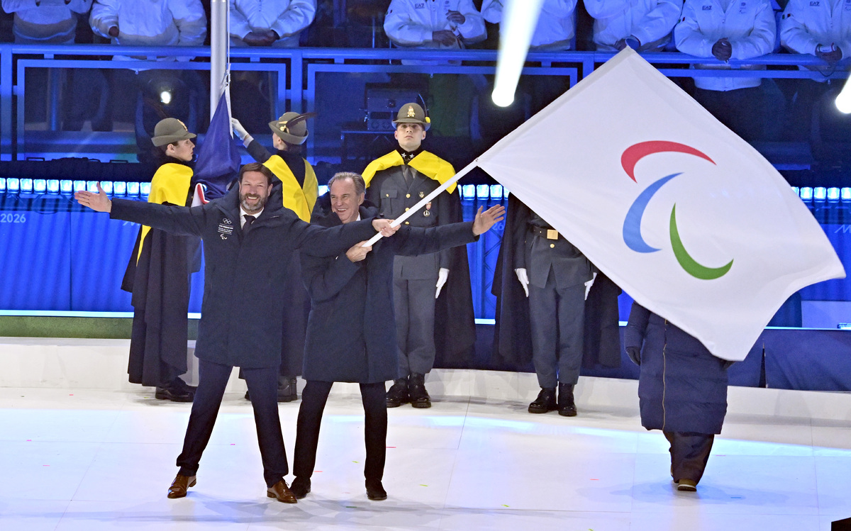 [SW포토] 차기 개최지로 이양되는 패러림픽기