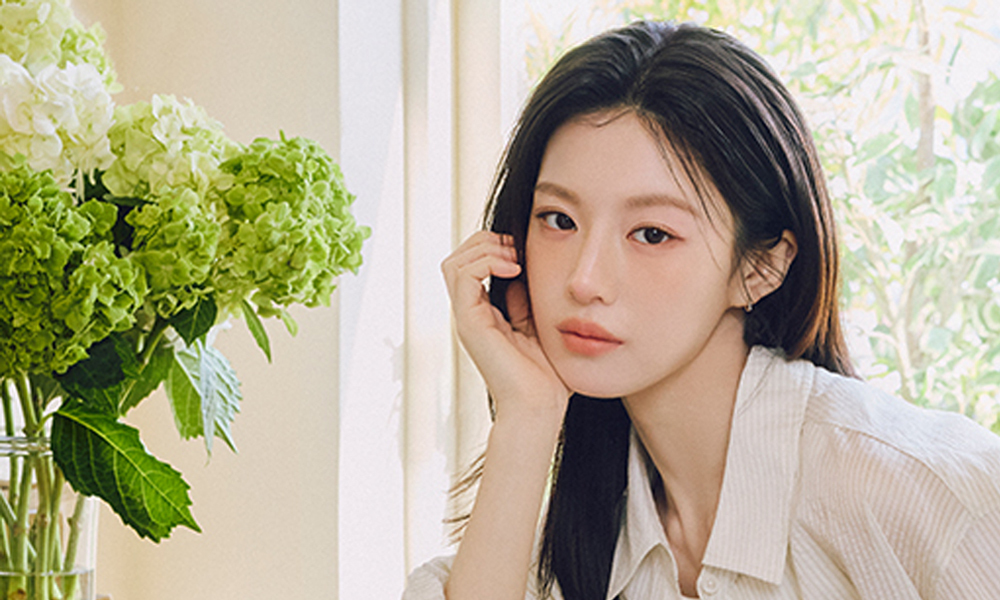 배우 고윤정, 싱그럽고 눈부신 여름 여신의 자태