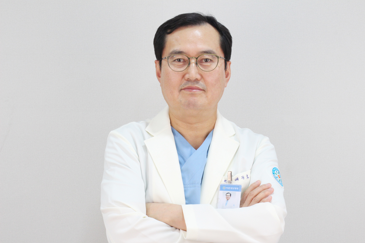 골반·엉덩이 통증에 다리저림까지… 좌골신경통? 허리디스크?
